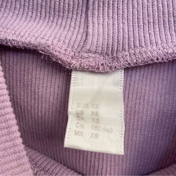 WDIRARA Amazon Ruffle High Neck Crop Top Size: XS - Picture 7 of 7